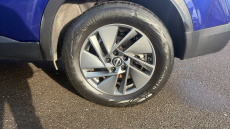 Nissan Qashqai 1.3 DiG-T MH Acenta Premium 5dr Petrol Hatchback